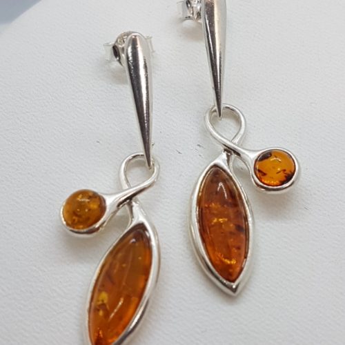  Earrings with Amber