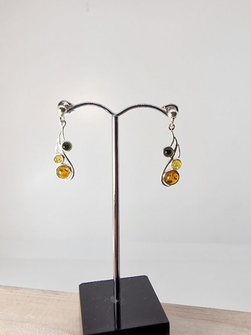 Amber earring and silver