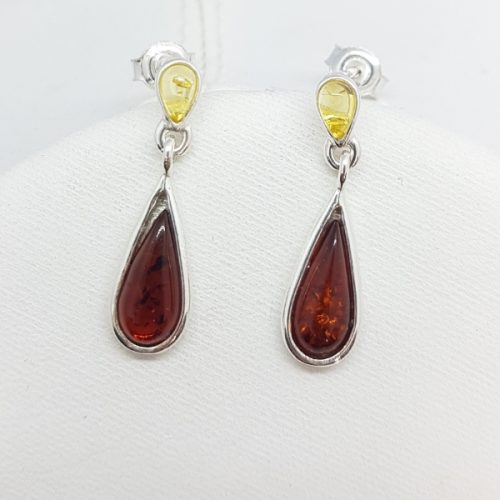  Earrings with Amber