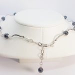 collana fatta a mano in argento e ematite