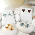 earlobe earrings